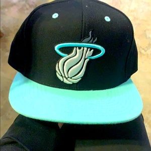 Miami heat Mitchell and ness snap back